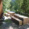 Tisch mit Bänke